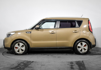 Подержанный автомобиль Kia Soul 2014 года (8 фото)