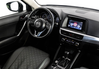 Подержанный автомобиль Mazda CX-5 2017 года (14 фото)