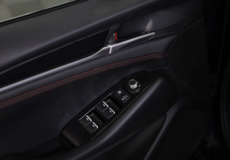 Подержанный автомобиль Mazda 6 Sedan 2021 года (21 фото)