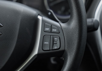 Подержанный автомобиль Suzuki SX4 Hatchback 2021 года (13 фото)