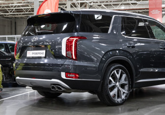 Подержанный автомобиль Hyundai Palisade 2022 года (6 фото)