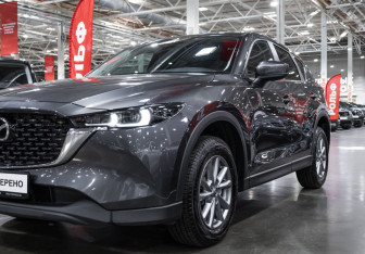 Подержанный автомобиль Mazda CX-5 2025 года (6 фото)
