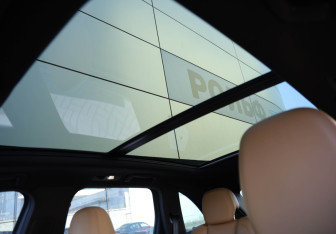 Подержанный автомобиль Porsche Cayenne 2015 года (22 фото)