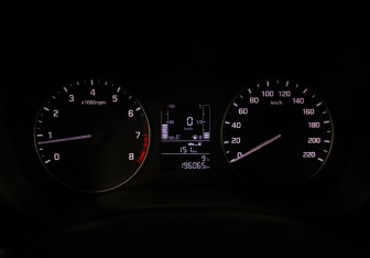 Подержанный автомобиль Hyundai Creta 2018 года (16 фото)