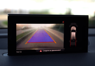 Подержанный автомобиль Audi Q7 2015 года (21 фото)