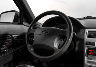 Подержанный автомобиль LADA (ВАЗ) Priora Sedan 2007 года (15 фото)