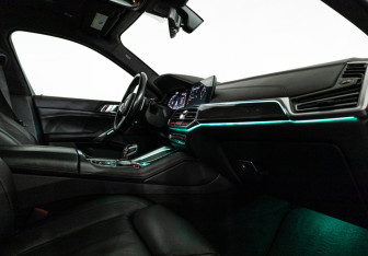 Подержанный автомобиль BMW X6 2020 года (32 фото)