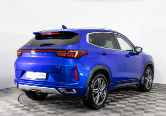 Подержанный автомобиль Exeed LX 2022 года (5 фото)