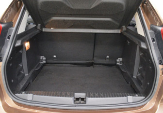 Подержанный автомобиль LADA (ВАЗ) XRAY 2018 года (16 фото)