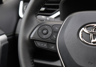 Новый Toyota RAV4 2025 (17 фото)