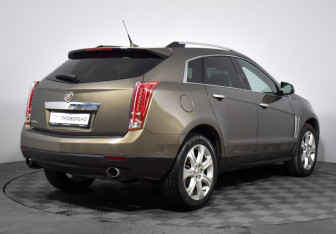 Подержанный автомобиль Cadillac SRX 2014 года (5 фото)