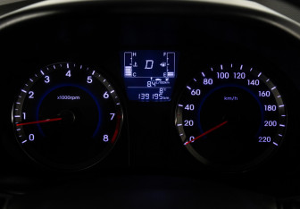 Подержанный автомобиль Hyundai Solaris Sedan 2015 года (15 фото)