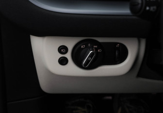 Подержанный автомобиль MINI Clubman Wagon 2022 года (27 фото)