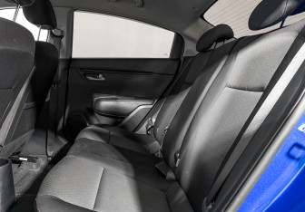 Подержанный автомобиль Kia Rio Sedan 2021 года (12 фото)