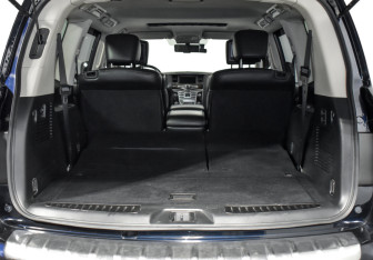 Подержанный автомобиль Infiniti QX80 2018 года (24 фото)
