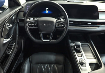 Подержанный автомобиль Chery Arrizo 8 2023 года (10 фото)