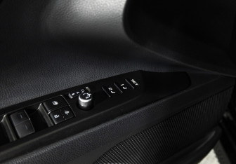 Подержанный автомобиль Toyota Camry Sedan 2021 года (23 фото)