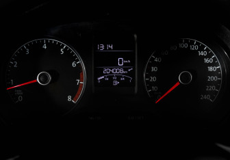 Подержанный автомобиль Volkswagen Polo Sedan 2018 года (15 фото)