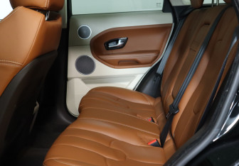 Подержанный автомобиль Land Rover Range Rover Evoque 2012 года (21 фото)