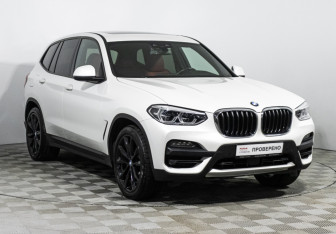 Подержанный автомобиль BMW X3 2020 года (3 фото)