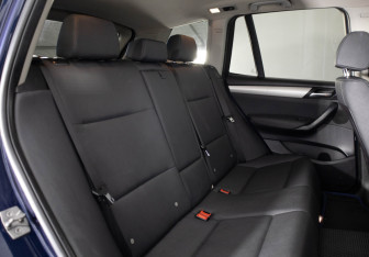 Подержанный автомобиль BMW X3 2012 года (19 фото)