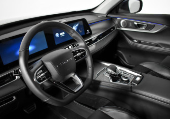 Подержанный автомобиль Chery Tiggo 8 Pro Max 2024 года (9 фото)