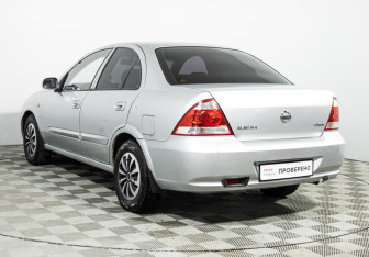 Подержанный автомобиль Nissan Almera Classic 2009 года (7 фото)