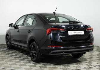 Подержанный автомобиль Skoda Rapid Liftback 2021 года (7 фото)