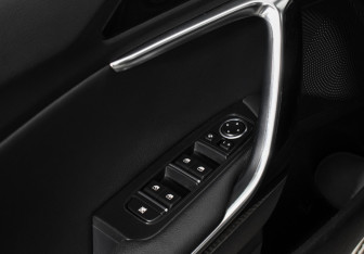 Подержанный автомобиль Kia Ceed Wagon 2019 года (10 фото)