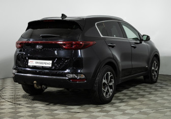 Подержанный автомобиль Kia Sportage 2020 года (5 фото)