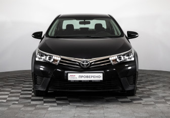 Подержанный автомобиль Toyota Corolla Sedan 2014 года (2 фото)