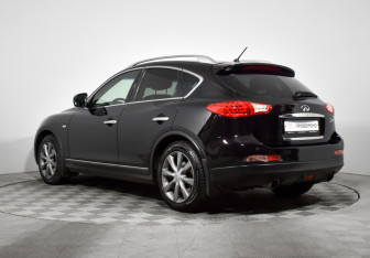 Подержанный автомобиль Infiniti EX 2012 года (7 фото)