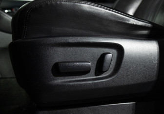 Подержанный автомобиль Toyota Alphard 2019 года (30 фото)