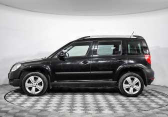 Подержанный автомобиль Skoda Yeti 2012 года (8 фото)