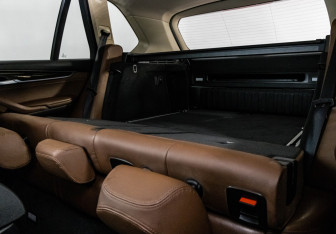 Подержанный автомобиль BMW X5 2015 года (29 фото)