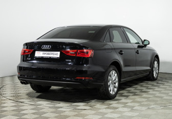 Подержанный автомобиль Audi A3 Sedan 2014 года (5 фото)