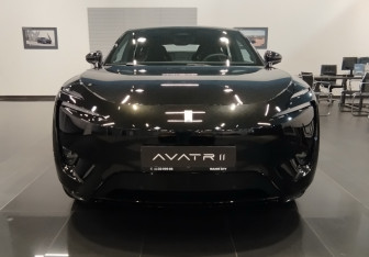 Новый Avatr 11 2025 (5 фото)