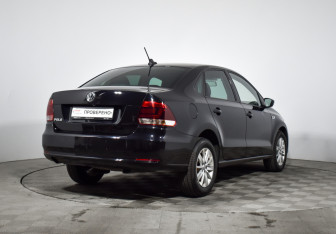 Подержанный автомобиль Volkswagen Polo Sedan 2020 года (5 фото)