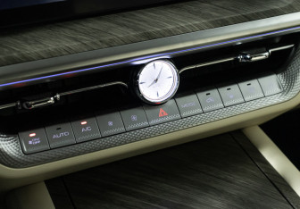 Подержанный автомобиль Tank 500 2023 года (21 фото)