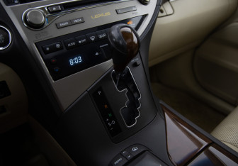Подержанный автомобиль Lexus RX 2014 года (13 фото)