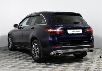 Подержанный автомобиль Mercedes-Benz GLC Coupe 2017 года (7 фото)