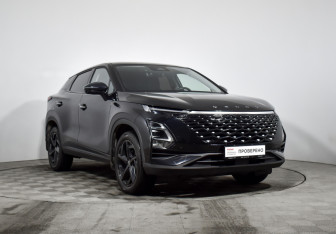 Подержанный автомобиль Omoda C5 2023 года (3 фото)