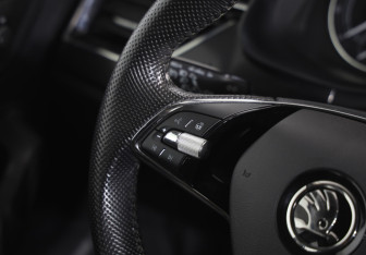 Подержанный автомобиль Skoda Rapid Liftback 2020 года (12 фото)