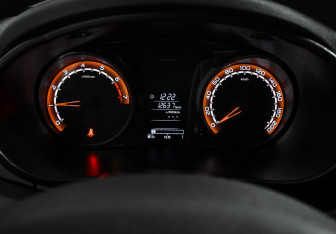 Подержанный автомобиль LADA (ВАЗ) Granta Wagon 2025 года (18 фото)