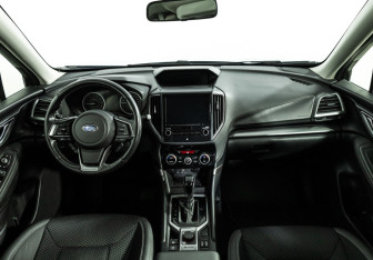 Подержанный автомобиль Subaru Forester Suv 2019 года (13 фото)
