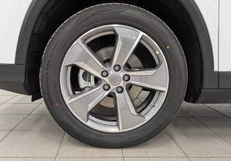 Новый Geely Okavango 2025 (7 фото)