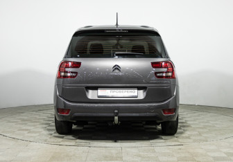 Подержанный автомобиль Citroen C4 SpaceTourer 2019 года (6 фото)