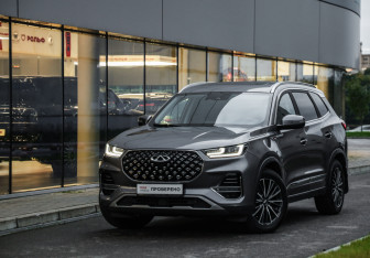 Подержанный автомобиль Chery Tiggo 8 Pro 2022 года (1 фото)