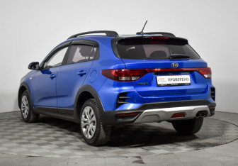 Подержанный автомобиль Kia Rio Hatchback 2021 года (7 фото)