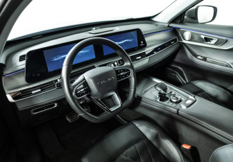 Подержанный автомобиль Chery Tiggo 8 Pro Max 2024 года (11 фото)